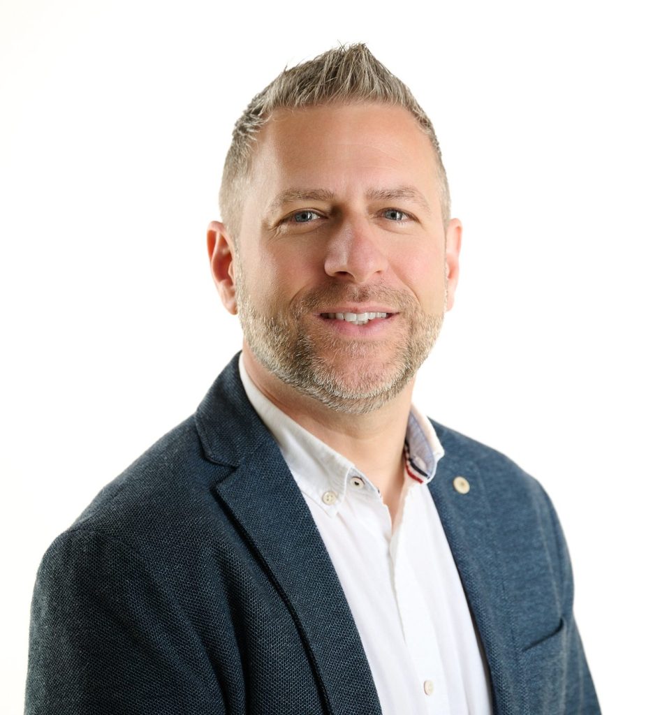 Robert Lever – Financial Advisor